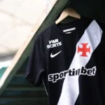 Ingressos de sócios do Vasco teriam sido usados por ex-dirigentes na Sapucaí