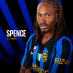 Inter de Milão oficializa a chegada do lateral Djed Spence