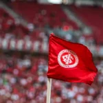 Internacional negocia a chegada do atacante Cédric Bakambu, ex-jogador do Bétis