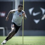 Jair passa por nova avaliação médica após lesão muscular no Vasco