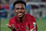 Jeffinho brilha no futebol chinês com dois gols e celebração temática