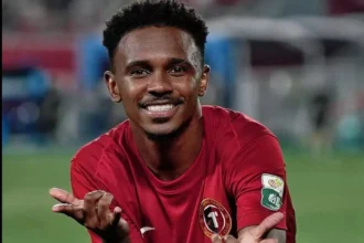 Jeffinho brilha no futebol chinês com dois gols e celebração temática