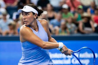 Jessica Pegula mantém domínio sobre Emma Navarro no WTA 1000 de Cincinnati