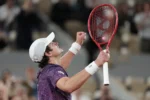 João Fonseca encara Stefanos Tsitsipas no Masters 1000 de Montreal