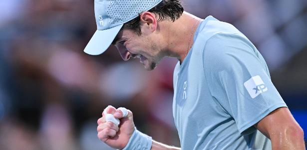 João Fonseca supera Botic Van de Zandschulp e avança no Masters 1000 de Cincinnati