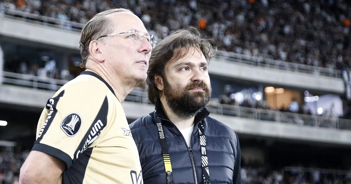 João Paulo confirma ações judiciais contra John Textor por irregularidades no Botafogo