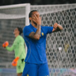 João Pedro brilha com dois gols em vitória do Chelsea sobre o Milan