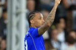 João Pedro brilha na estreia do Chelsea com gol e assistência contra o Fulham