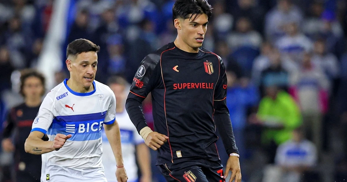 Joaquín Correa brilha pelo Estudiantes e elimina Universidad Católica na Libertadores