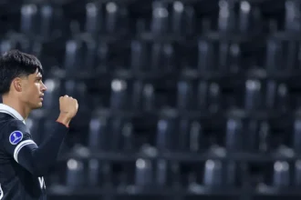 Joaquín Correa negocia saída do Botafogo para retornar ao Estudiantes