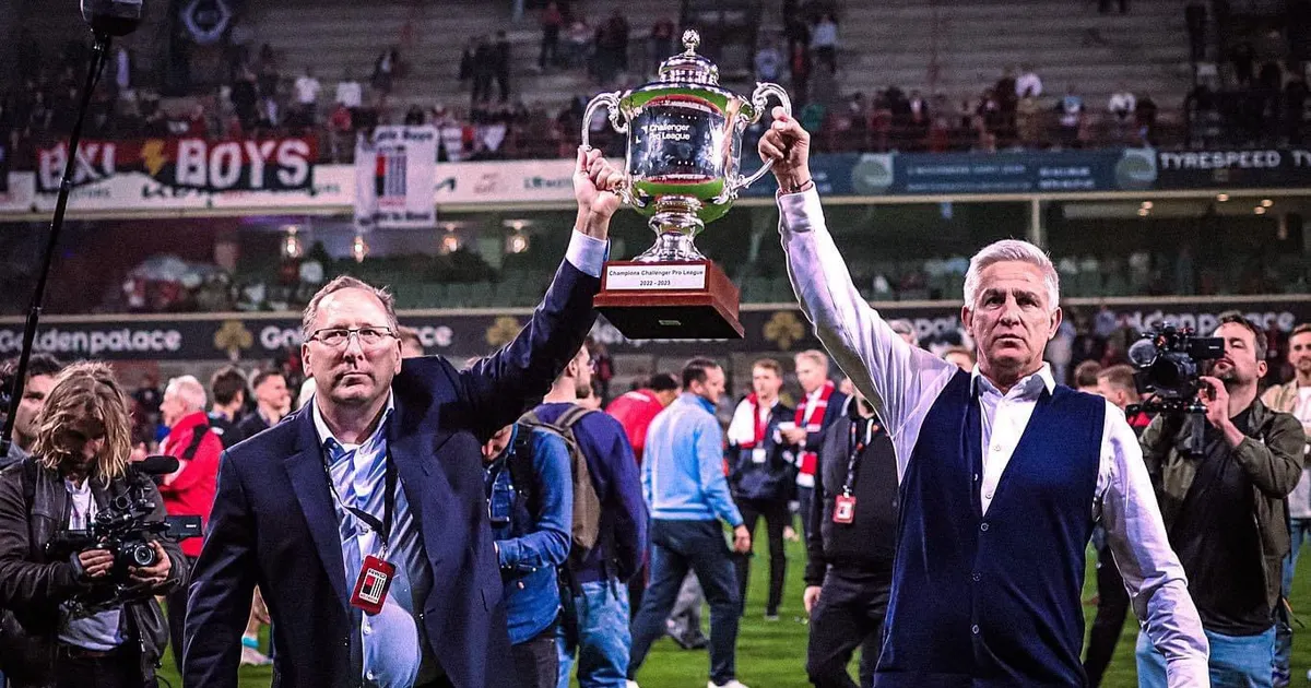 John Textor contesta legitimidade da transferência de controle do RWDM Brussels
