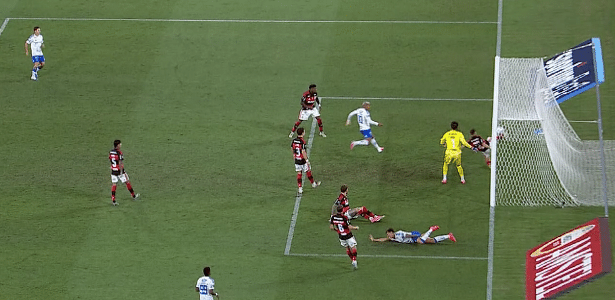 Jorginho salva Flamengo em lance decisivo contra o Cruzeiro na Libertadores