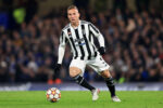Juventus rescinde contrato de Arthur e volante busca novo destino no mercado da bola