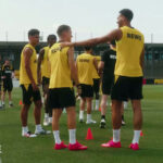 Karetsas realiza primeiro treinamento com elenco do Borussia Dortmund