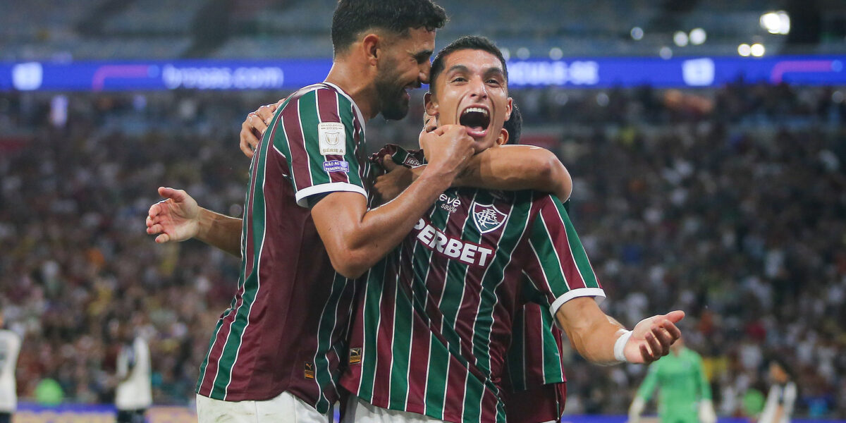 Kevin Serna entra para o grupo de maiores artilheiros saindo do banco no Fluminense