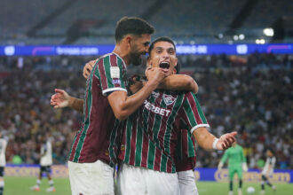 Kevin Serna entra para o grupo de maiores artilheiros saindo do banco no Fluminense
