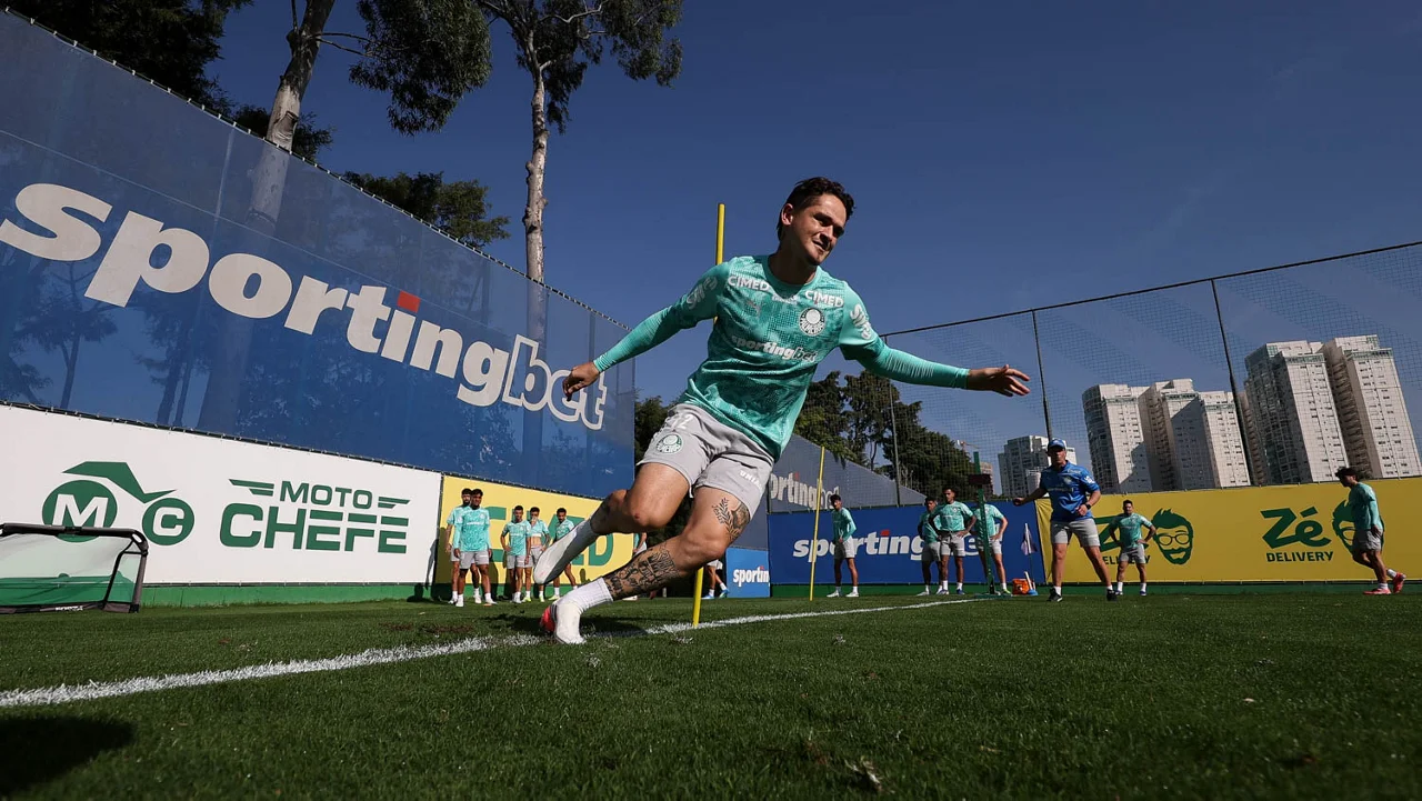 Khellven treina e reforça Palmeiras para decisão contra o Cerro Porteño