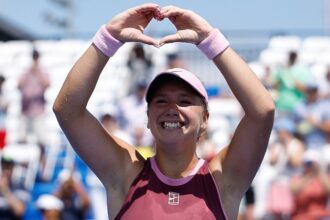 Kristina Liutova brilha em Memphis e alcança final inédita aos 16 anos
