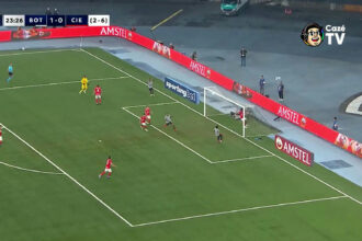 Lance inacreditável marca partida do Botafogo com erro diante da meta vazia
