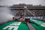 Layne Riggs vence em New Hampshire e define classificados para o Chase da NASCAR Truck