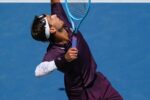 Lorenzo Musetti recorda frustração após abandono contra Novak Djokovic