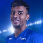 Luciano Rodríguez é o novo atacante do Cruzeiro para a temporada 2024 após passagem pelo Bahia