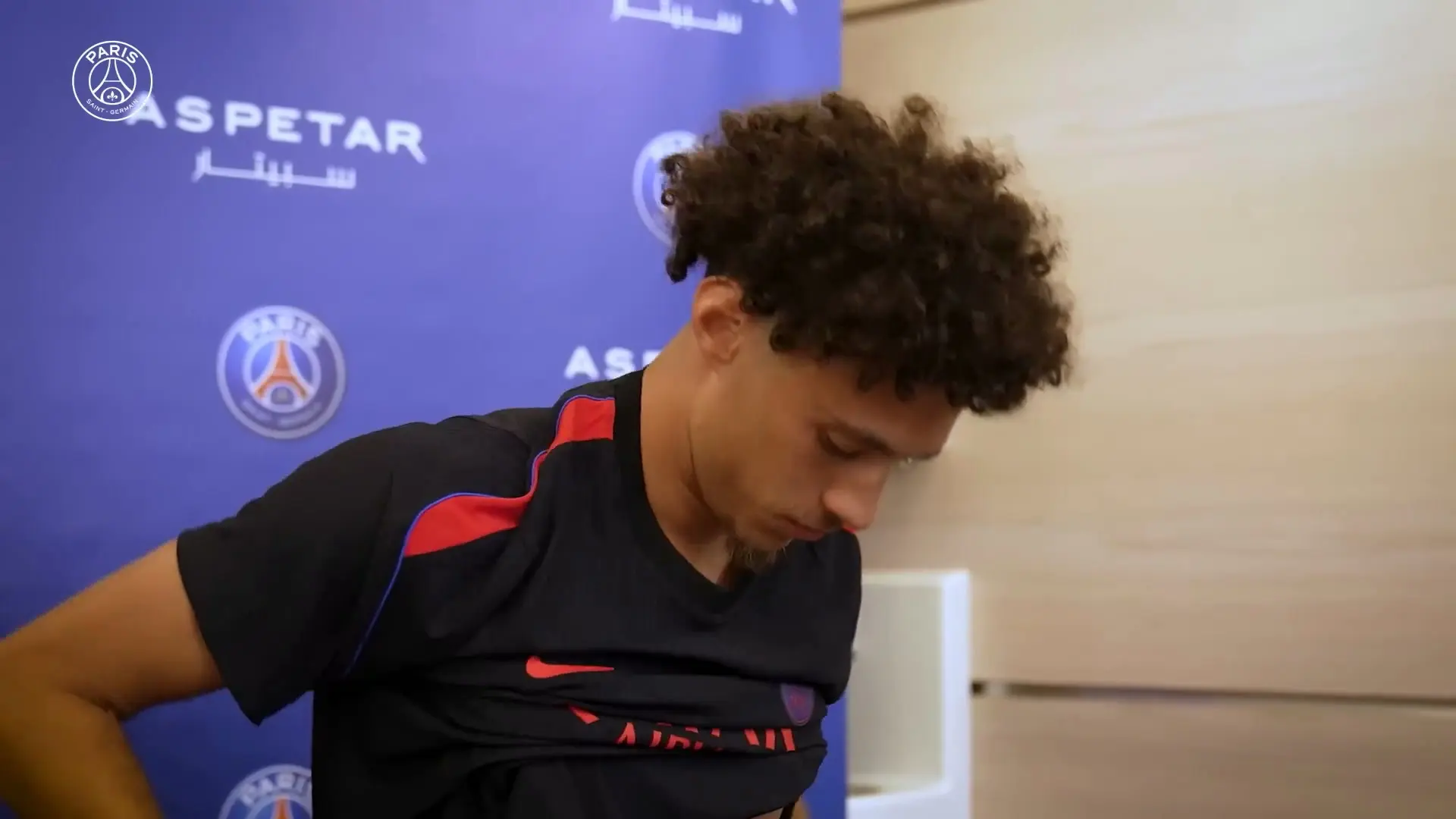 Maghnes Akliouche inicia trajetória no Paris Saint-germain