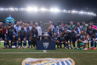 Málaga conquista troféu Costa del Sol após retirada inusitada do Fulham
