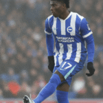 Manchester United acelera negociações por Carlos Baleba e se aproxima de acordo milionário com Brighton
