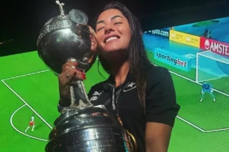Mayara Bordin encerra jornada no Botafogo e expressa gratidão ao clube