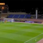 Meio-campista Hugo Moura balança as redes em sua primeira partida pelo Al-fayha na Arábia Saudita