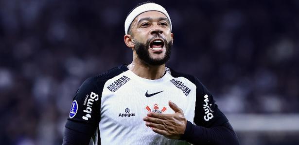 Memphis Depay abre mão de R$ 13,7 milhões para viabilizar renovação com o Corinthians