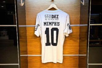 Memphis Depay começa no banco do Corinthians contra o Rosario Central pela Libertadores