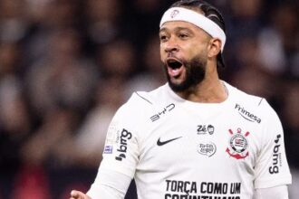 Memphis Depay treina no Corinthians e pode estrear contra o Rosario Central