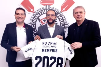 Memphis renova com o Corinthians e firma vínculo até 2028