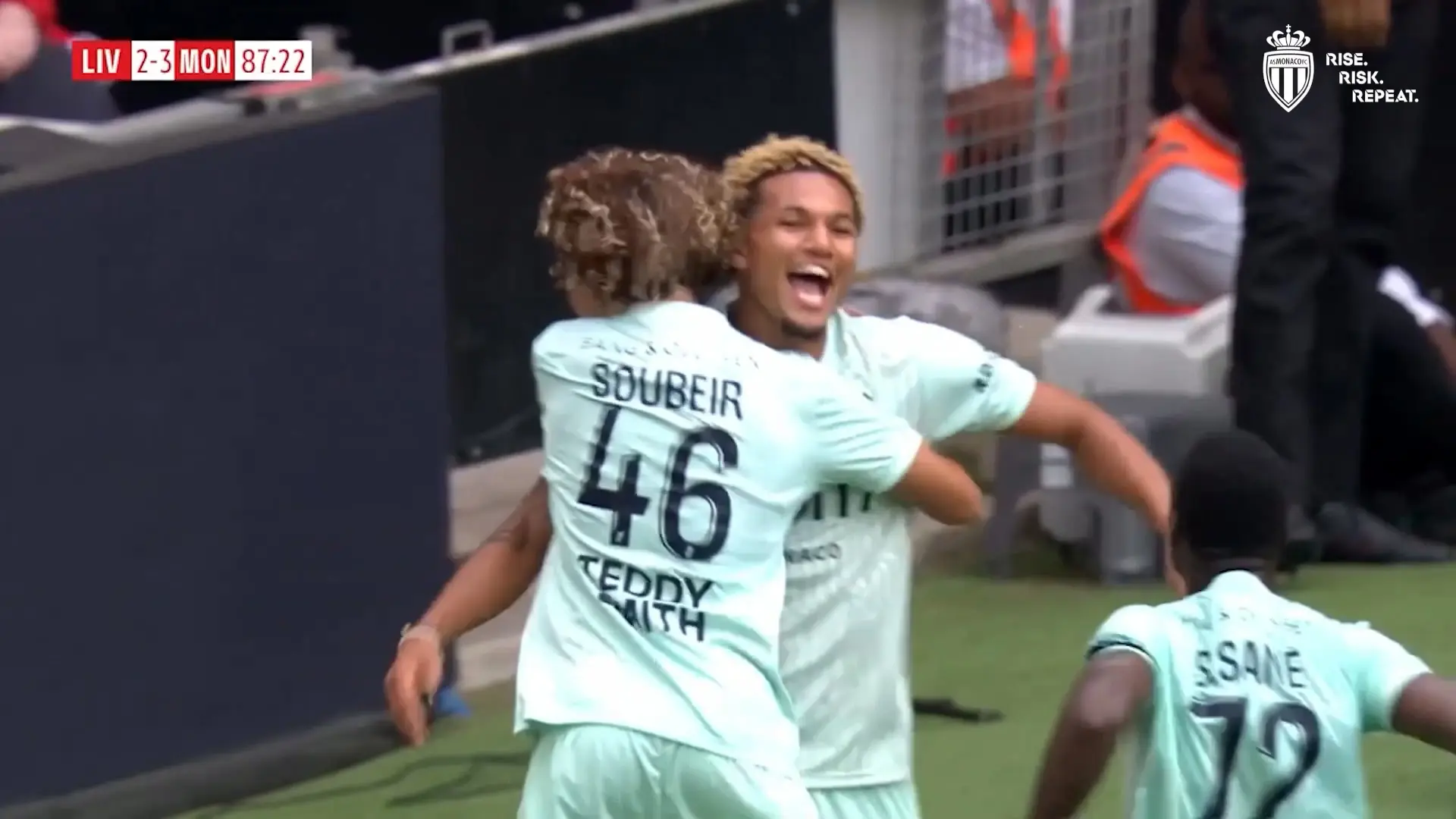 Monaco vira placar contra Liverpool em Anfield com gol decisivo de Brunner