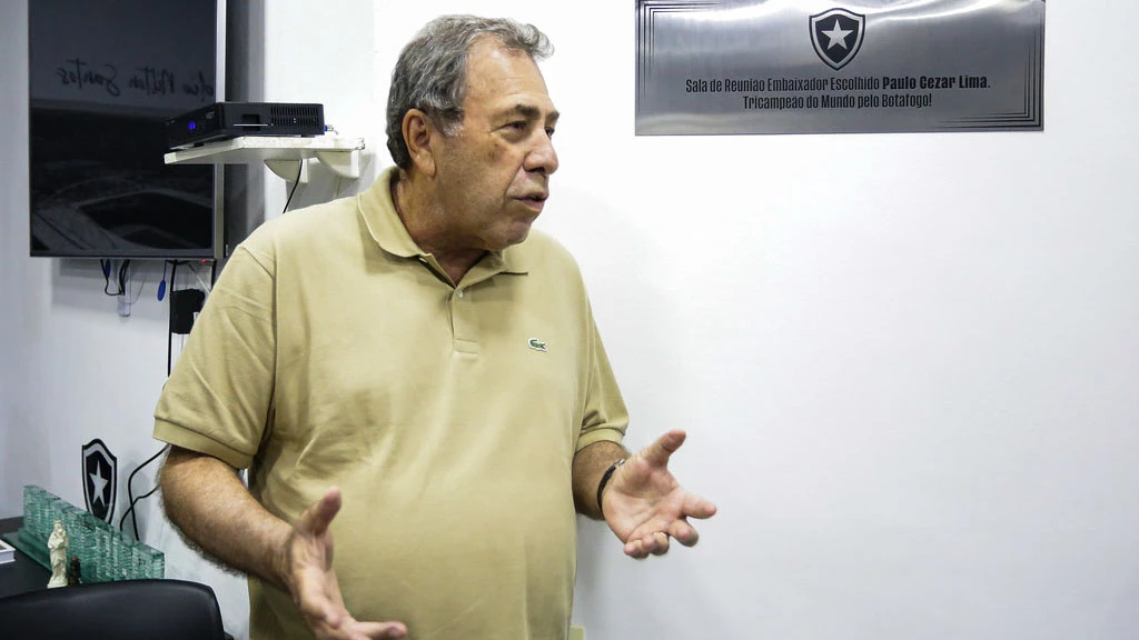 Montenegro rebate John Textor e dispara críticas severas contra gestão da SAF