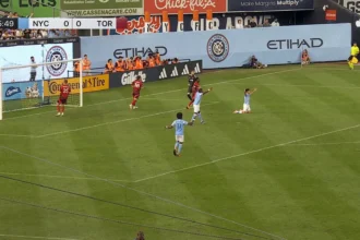 New York City FC supera Toronto FC em confronto decisivo pela MLS
