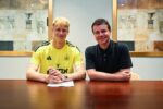Newcastle anuncia Lukas Hornicek como novo goleiro em negociação expressiva