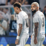 Neymar e Gabigol impulsionam virada do Santos contra Macará na Sul-americana