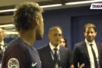 Neymar e o marco de sua chegada triunfal ao Paris Saint-germain