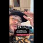 Neymar nega atrito com Thiago Mendes após episódio em Vasco e Santos