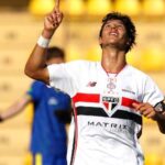 Nicolas retorna aos gramados pelo São Paulo sub-20 com gol após acidente