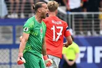 Nyland retorna ao RB Leipzig após destaque no Mundial de 2026