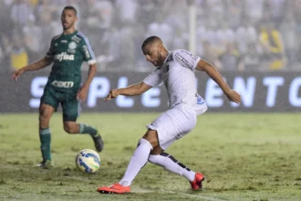 O paradeiro de Nilson, atacante marcado pelo vice do Santos em 2015