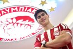 Olympiacos investe R$ 72 milhões para contratar o atacante Armando González