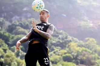 Opção técnica afasta Santiago Rodríguez de clássico entre Botafogo e Fluminense