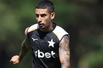 Opção técnica afasta Santiago Rodríguez do clássico entre Botafogo e Fluminense