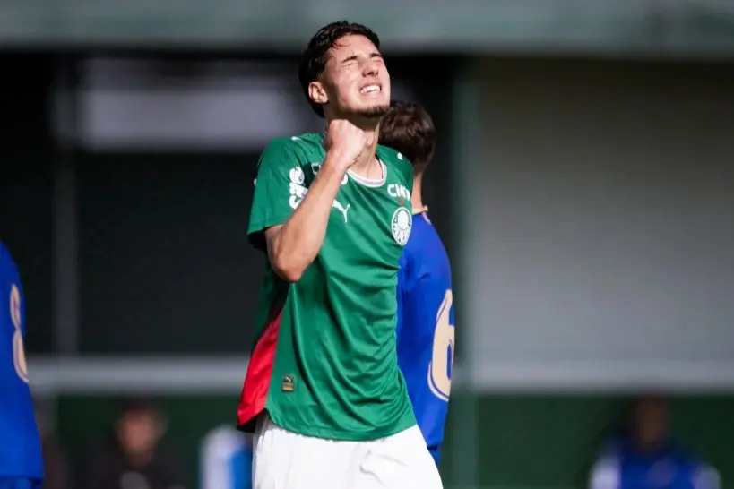 Palmeiras domina Guarulhos com goleada histórica e mantém aproveitamento total no Paulista sub-17