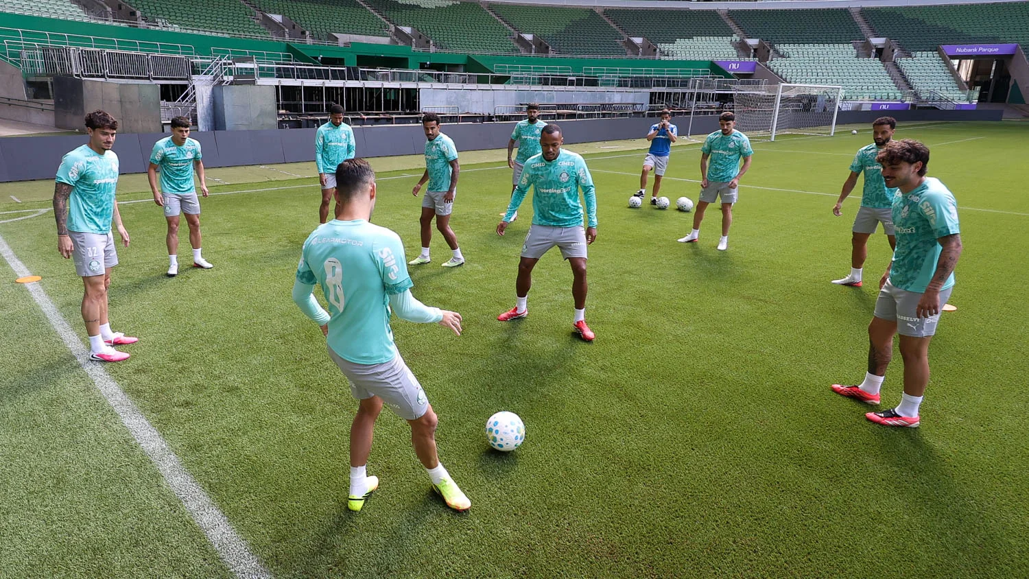 Palmeiras encerra preparação para duelo contra o Internacional pelo Brasileirão